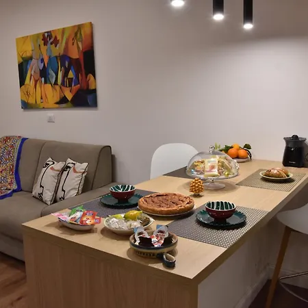 Apartamento Gloden House *