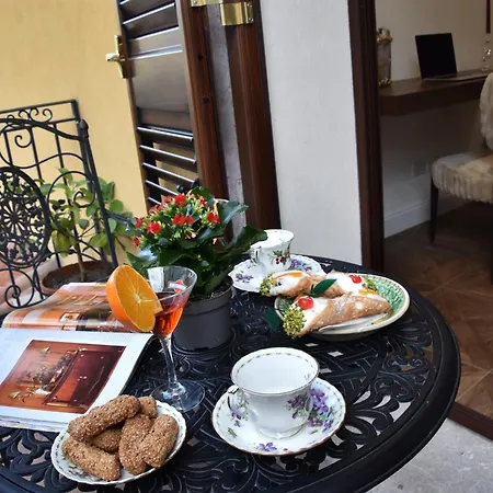Apartmán Gloden House Taormina