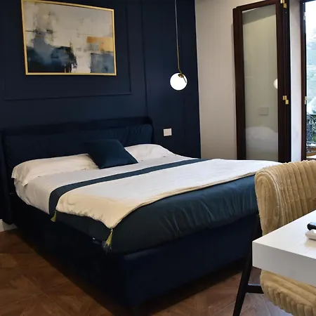 Gloden House Taormina