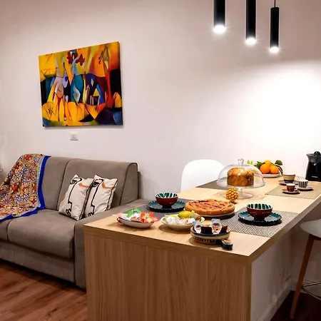 Gloeden House 陶尔米纳